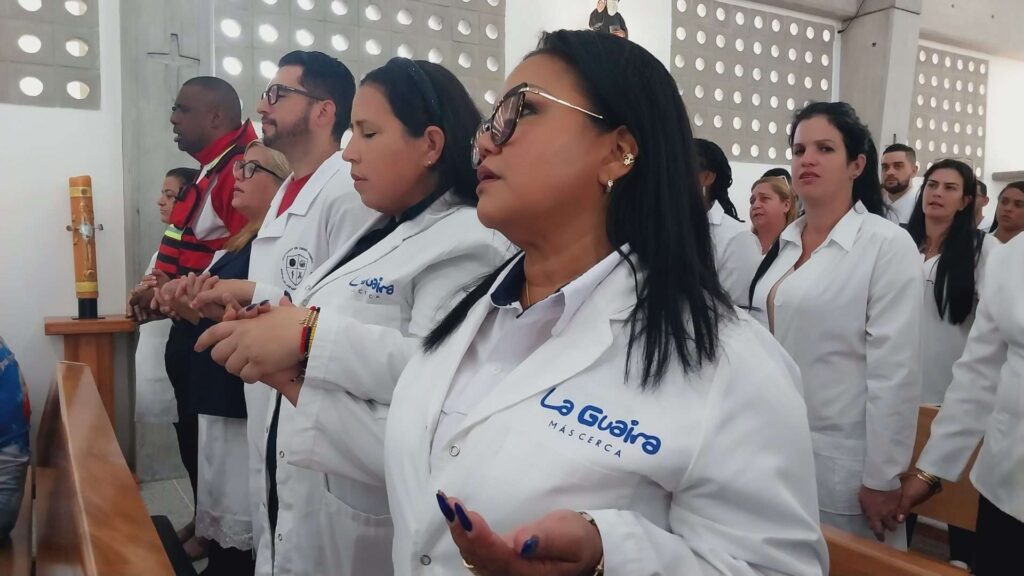 La Guaira conmemora 39 años de elevación a venerable de JGH