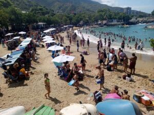 La Guaira recibe más de un millón de visitantes los primeros días de 2025