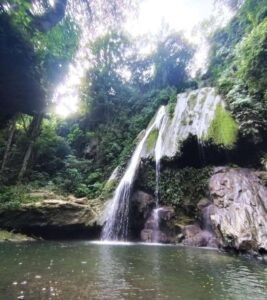 La cascada de Caripito es un oasis virgen de 50 m de altura