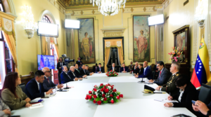 Maduro anunció cuál será el primer decreto que firmará tras su juramentación el 10-E