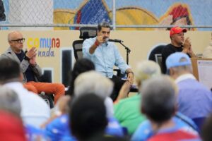 Maduro: en Venezuela se está decidiendo el futuro de los movimientos revolucionarios