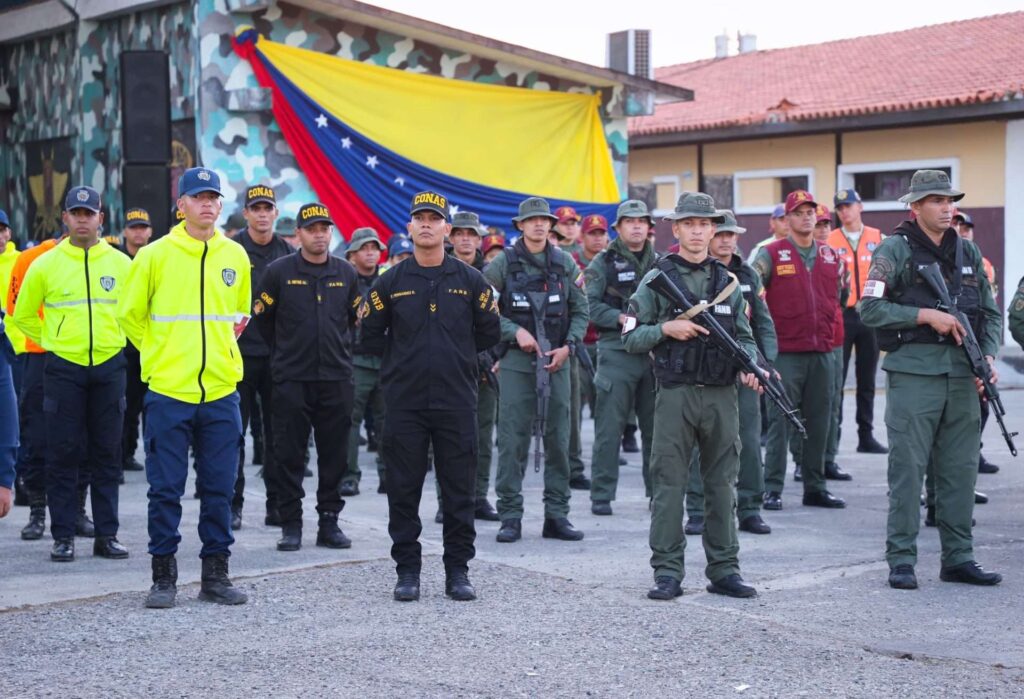 Más de 150 mil hombres y mujeres participan en ejercicio militar "Escudo Bolivariano 2025"