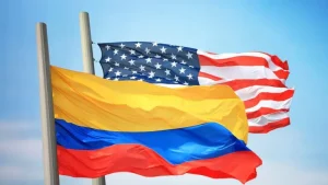 Petro ordena presentación de estadounidenses irregulares en Colombia ante servicio migratorio