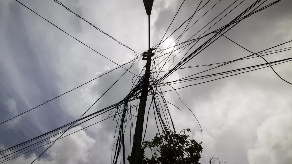 Puerto Rico se recupera de apagón que dejó a oscuras Despedida de Año