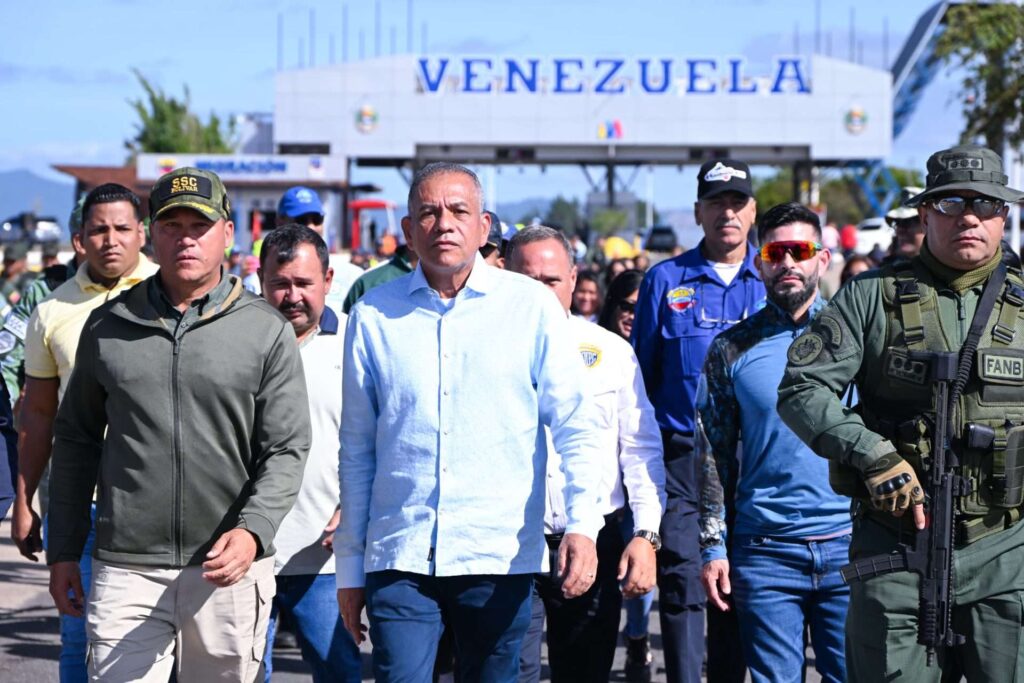 Reabierto el paso en Bolívar por la frontera con Brasil