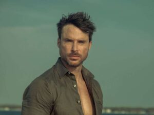 Rodolfo celebra estreno de 'Perfil falso 2'