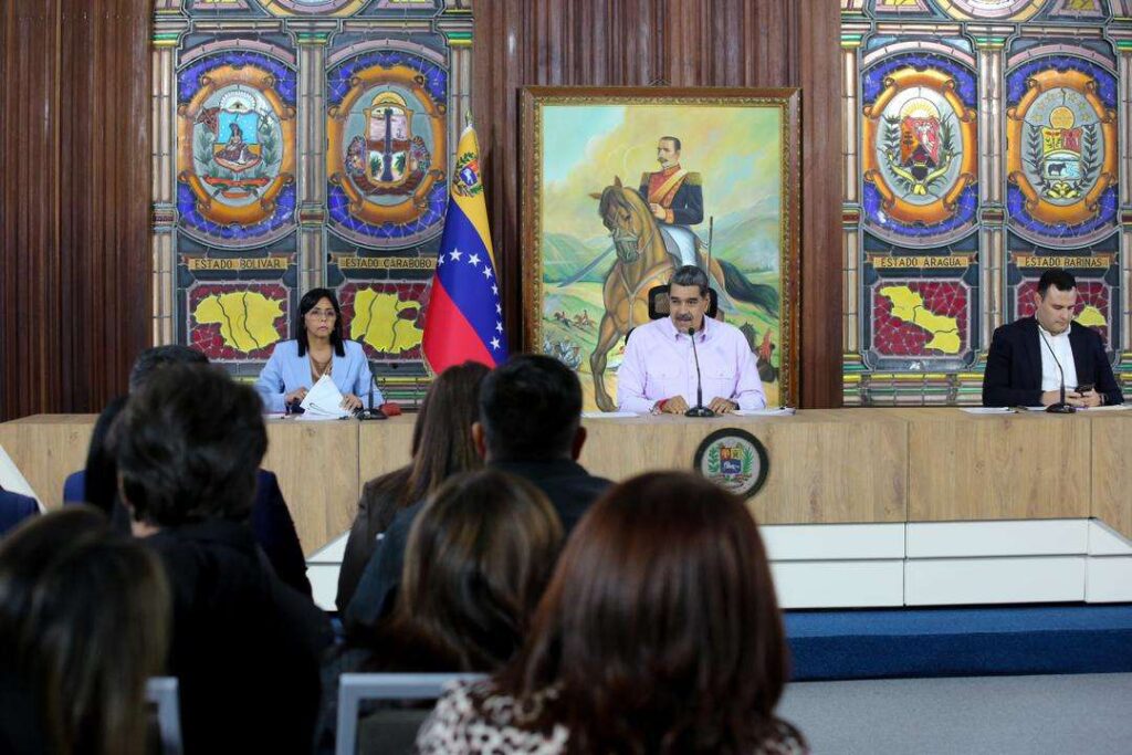 Vicepresidenta: Cerca de 12 mil proyectos se ejecutaron entre Gobernaciones y Alcaldías en 2024