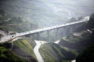 Ministerio de Transporte reprogramó trabajos de mantenimiento en la autopista Caracas