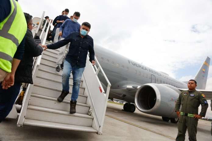 Colombianos deportados de EEUU no tienen pendientes con la justicia