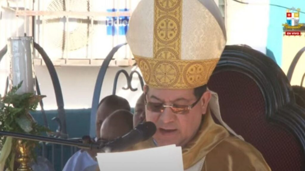 Arzobispo de Barquisimeto pidió que la educación trascienda la transmisión de conocimiento