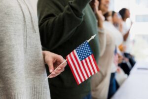Colombia espera que EE.UU. retome esta semana emisión de visas en su consulado en Bogotá