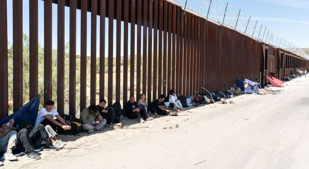 $1.000 por denunciar a migrante ilegal proponen en EEUU