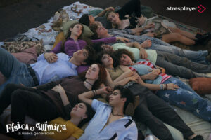 la nueva versión de Física o Química llamará al público adolescente, pero abarca más de lo que puede