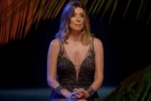 'La isla de las tentaciones 8', Sandra Barneda revela cómo fue salir corriendo al grito de "¡Montoya, por favor!". "Luego dirán que hemos encargado los rayos"