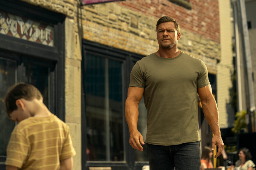 ¿Cómo te atreves a tener escenas de sexo extramarital en 'Reacher' y hablar de Jesús?". Alan Ritchson responde de forma tajante a las críticas de muchos cristianos