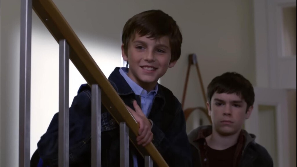 Hace 16 años debutó en una de las mejores series policiacas de la historia. Hoy es una de las mayores estrellas de Hollywood y todo el mundo quiere trabajar con él