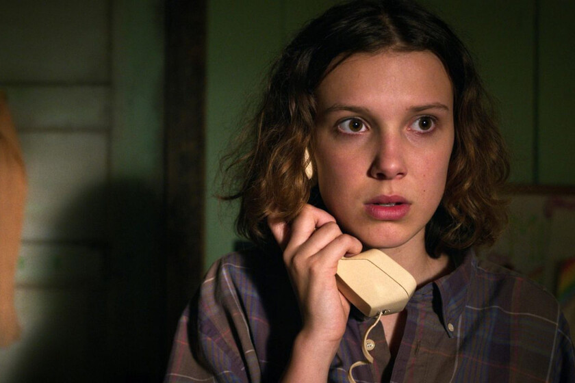 Millie Bobby Brown confiesa que Netflix tampoco le deja darse un maratón de 'Stranger Things' antes de tiempo. "No lo hemos hecho durante diez años"