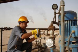 Irak dice estar listo para reanudar exportación de crudo a través de oleoducto con Turquía