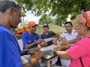 Abuelos de Guárico gozaron un puyero en jornada "Más años, + amor"