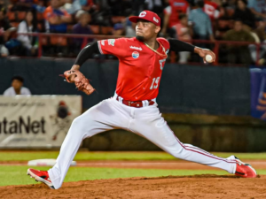 Adrián Almeida estará con Colombia en el clasificatorio mundialista