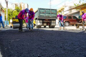 Aplican más de 800 toneladas de asfalto en Naguanagua