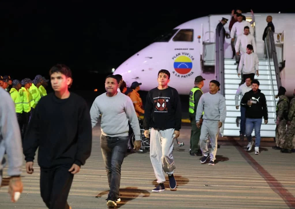 Arriban vuelos de Vuelta a la Patria con venezolanos desde EEUU 