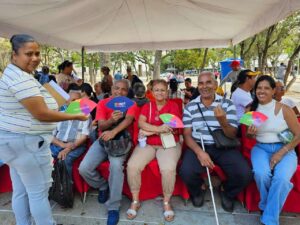 BDT realiza jornada de bancarización a poder popular de Caracas y Miranda