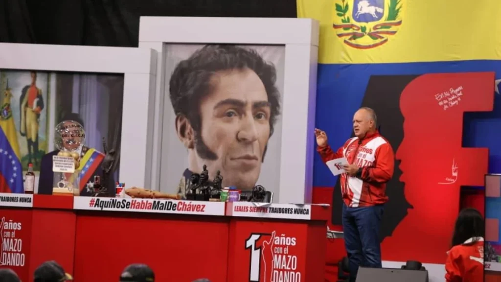 Cabello afirma que medios y palangristas “vivían estafando a la USAID”