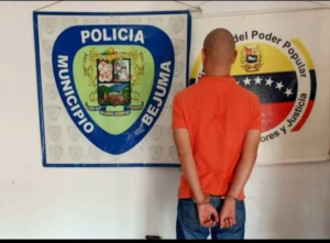 Detienen a docente en Carabobo por acoso sexual contra una alumna: Le enviaba mensajes explícitos