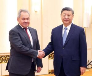 China y Rusia estrechan comunicación en materia de defensa