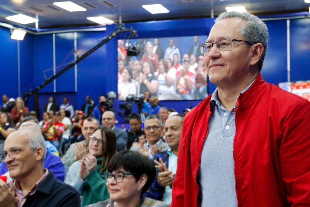 Designado Julio León Heredia ministro de Agricultura Productiva y Tierras