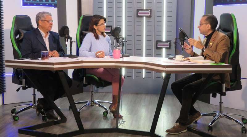 Diputado Chávez: ONG recibieron $268 millones de la Usaid para desestabilizar gobiernos