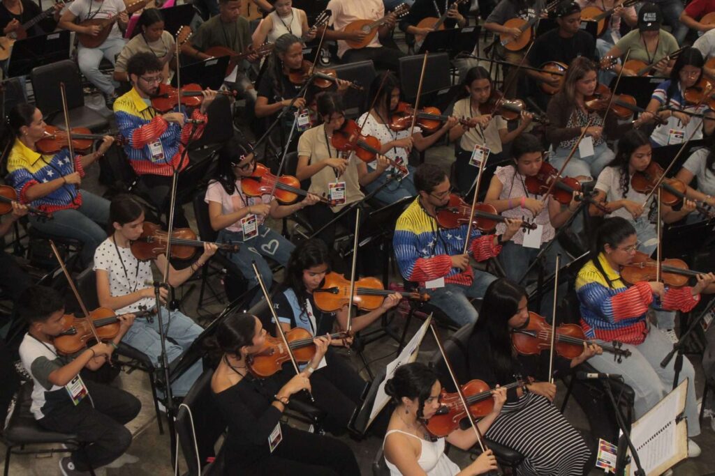 El Sistema ofreció magistral concierto en Valencia
