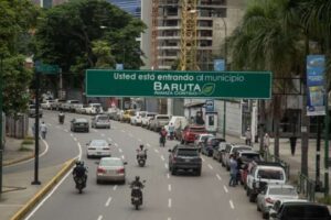 En Baruta paga 30 euros quien lleve niños en moto