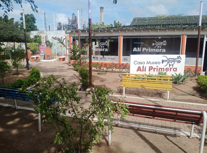 En Los Taques se preparan para la Marcha de los Claveles Rojos 