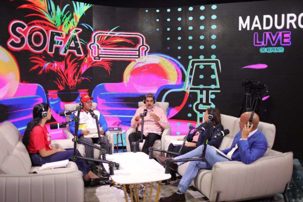 Es la democracia de la nueva modernidad socialista