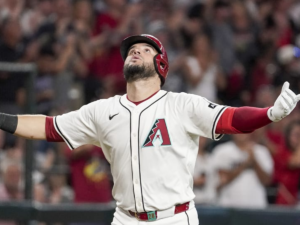 Eugenio Suárez fue el protagonista del triunfo de Arizona