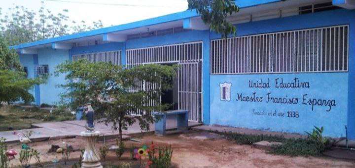 Intoxicadas 15 adolescentes de una escuela en el Zulia