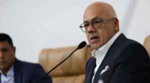 Guaidó tiene tres locales nocturnos, 200 taxis en España y cuentas en Portugal