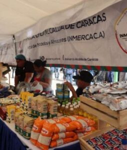 Llevan jornada social a Los Erasos de San Bernardino en Caracas