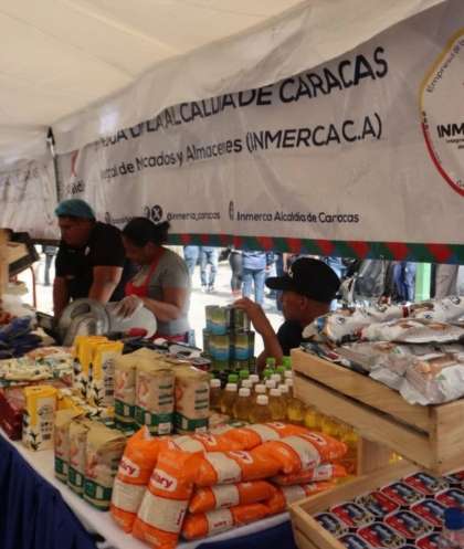 Llevan jornada social a Los Erasos de San Bernardino en Caracas