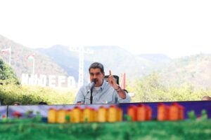 Maduro activa 90 Cuadrantes de Paz en el municipio Sucre