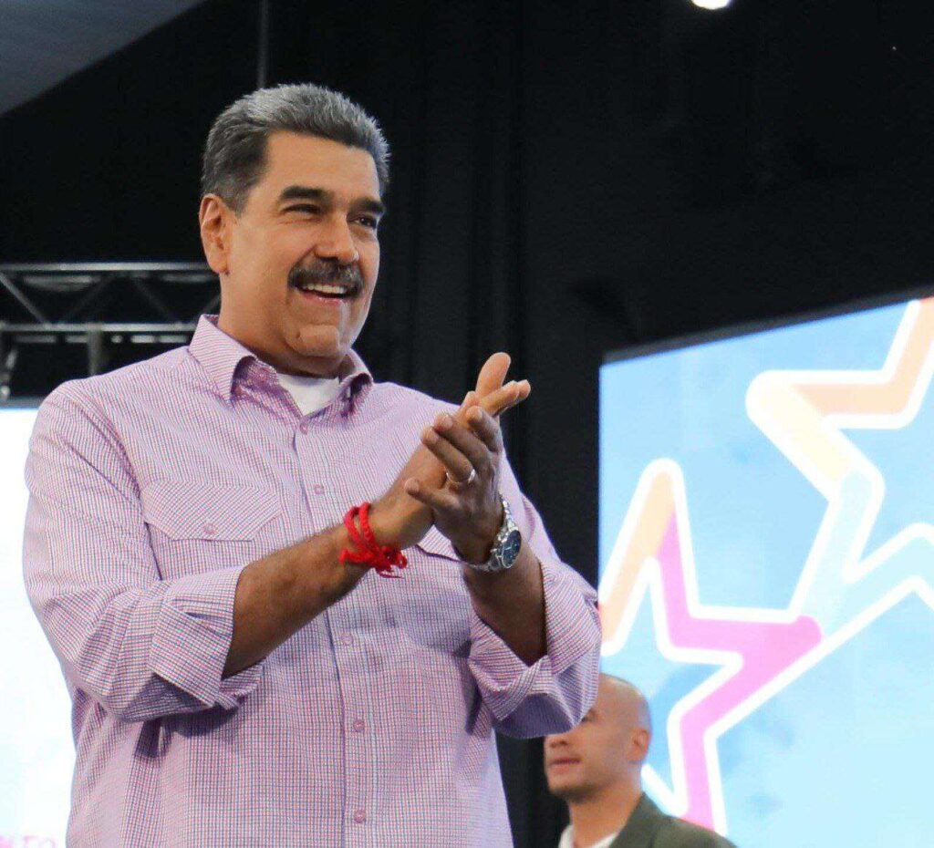 Maduro instruye transformación humana, democrática y popular en el gobierno
