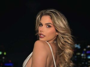 Marie Claire y Emmanuel Palomares se unen a Premio Lo Nuestro