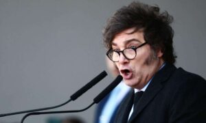 Milei oficializa llamar “idiotas” y “retardados” a personas con discapacidad