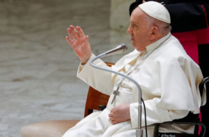 Desde el hospital Gemelli, el Papa Francisco dijo que continúa su tratamiento “con confianza”