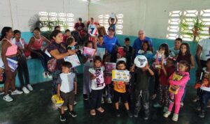 Programa “Un Juguete, una Sonrisa” atendió a niños de Cúpira