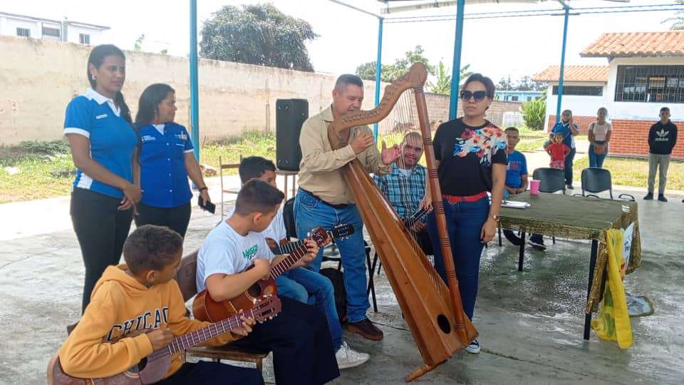 Programa “la música va a la escuela” es relazando en Monagas