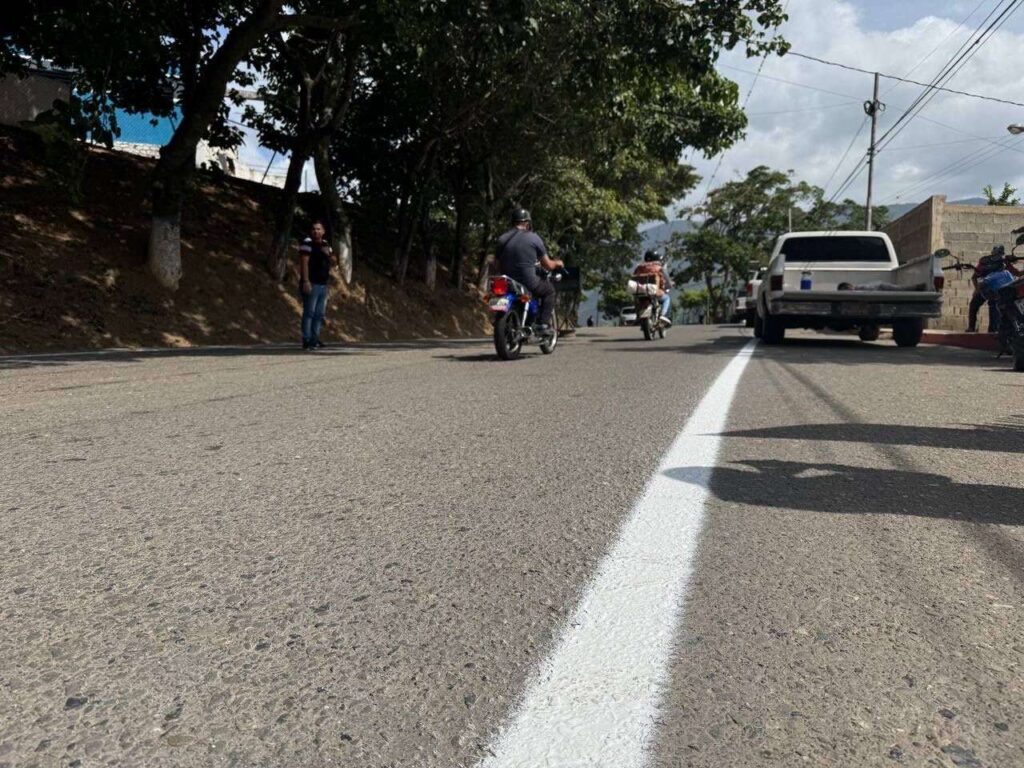 Recuperan vialidad en carretera nacional hacia el centro-occidente