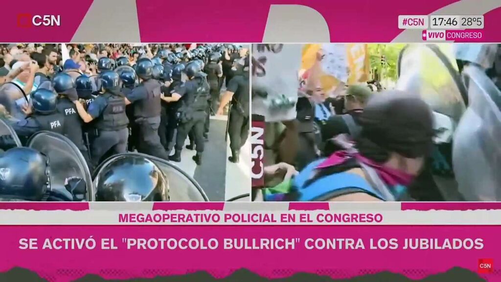Reprimen manifestación de jubilados frente al Congreso en Argentina